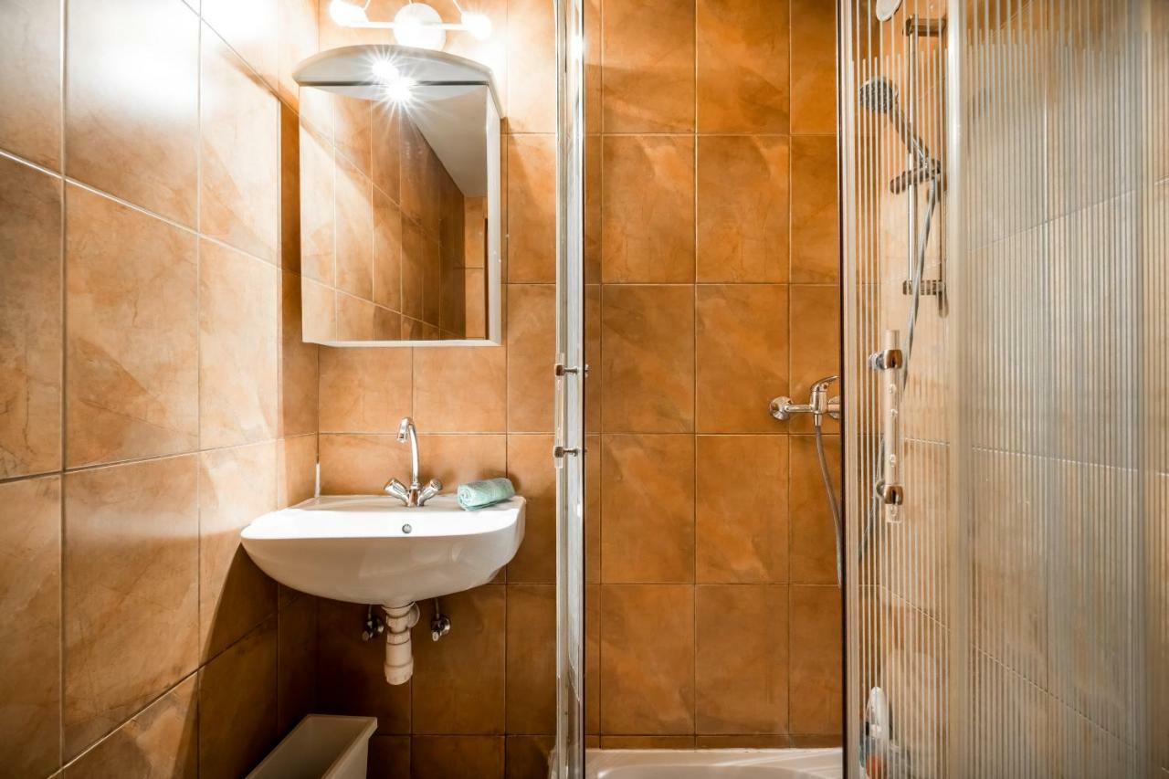 Bpr Bright Sapphire Apartment 布达佩斯 外观 照片
